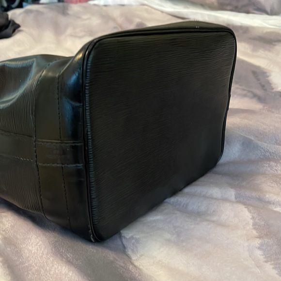 Louis Vuitton Noe Bag - Picture 6 of 14